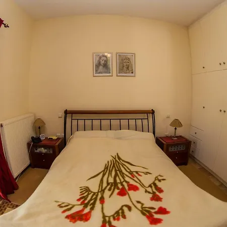 -grand House Tassos-