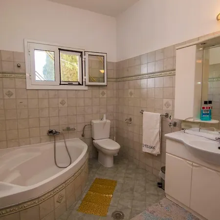 -grand House Tassos- * Katastárion